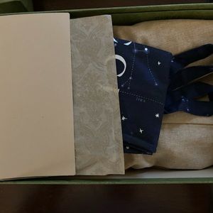 Gucci single logo. Shoes, and matching Gucci Belt. Color Cordovan brown.